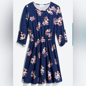 French Grey Murphy Floral Dress Size Large from Stitch Fix